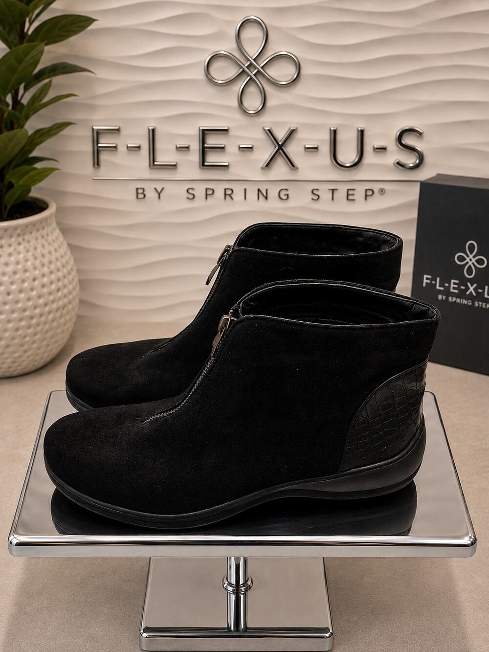 Flexus by Spring Step Black Zip Ankle Booties EU 41 US 9.5-10